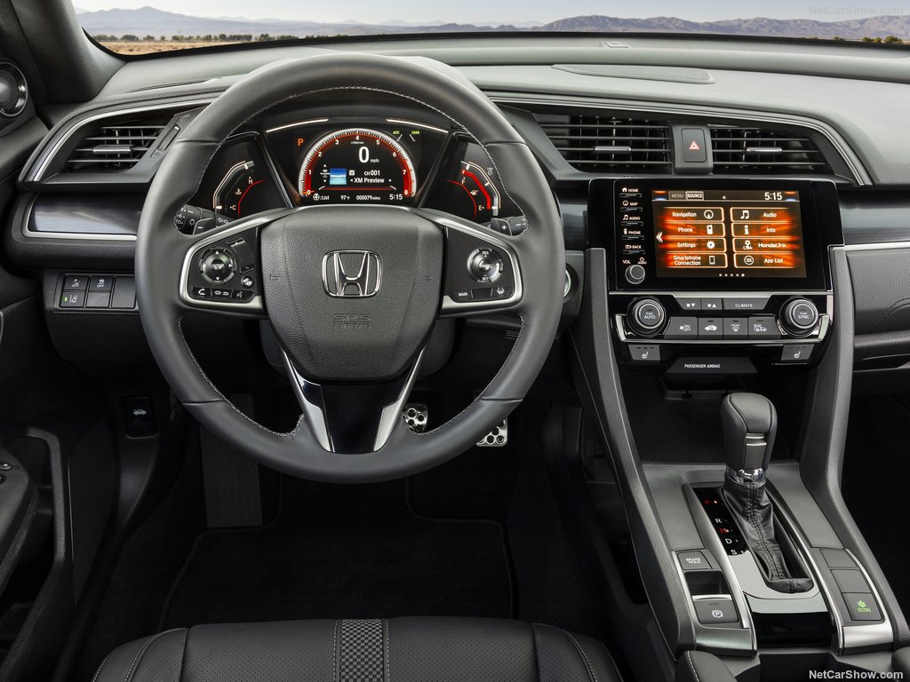 Honda-Civic_Hatchback-2020-1024-05.jpg